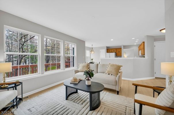 Dining room, Interior, Living room, Pendant Lights, Recessed Lighting, Wood Texture Flooring