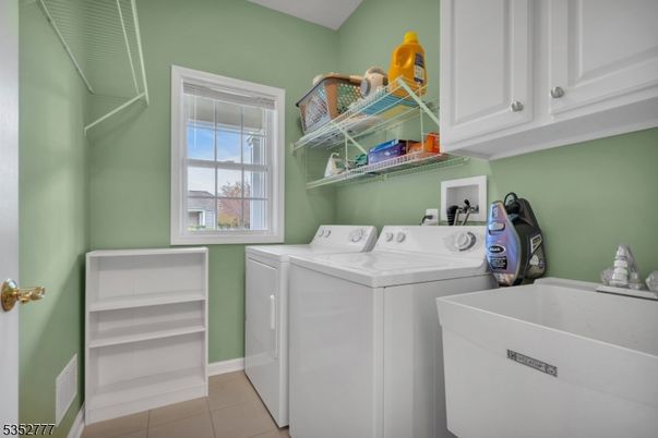 Interior, Washer