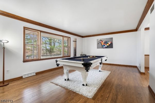 Billiard Table, Game Room, Interior, Wood Texture Flooring