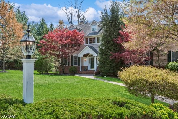 Backyard, Exterior, Facade, Brick Facade, Georgian