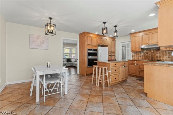 Dining room, Interior, Kitchen, Pendant Lights, Recessed Lighting