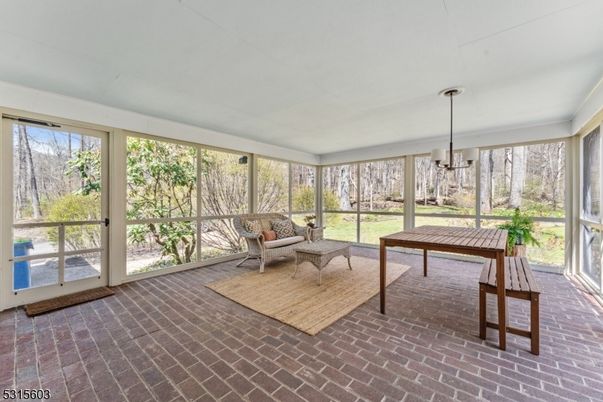 Interior, Pendant Lights, Sun Room
