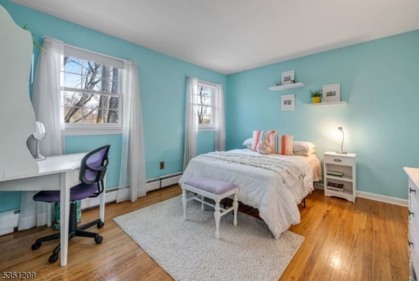 Bedroom, Home Office, Interior, Wood Texture Flooring