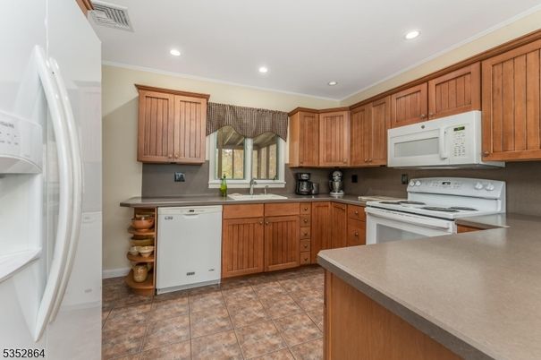 Interior, Kitchen, Recessed Lighting