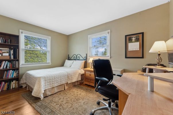Bedroom, Home Office, Interior, Wood Texture Flooring
