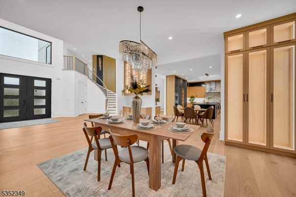 Chandelier, Dining room, Interior, Recessed Lighting, Wood Texture Flooring