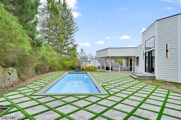 Backyard, Exterior, Pool