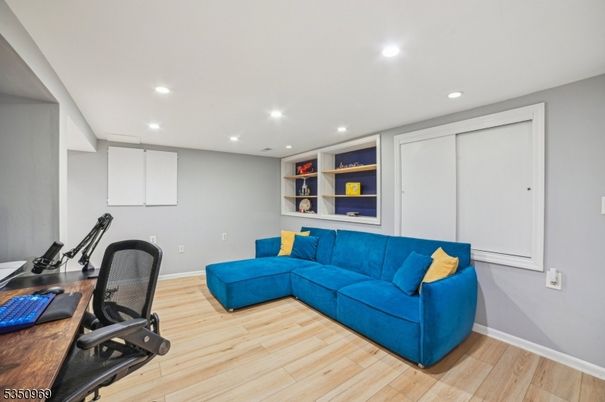 Home Office, Interior, Recessed Lighting, Wood Texture Flooring