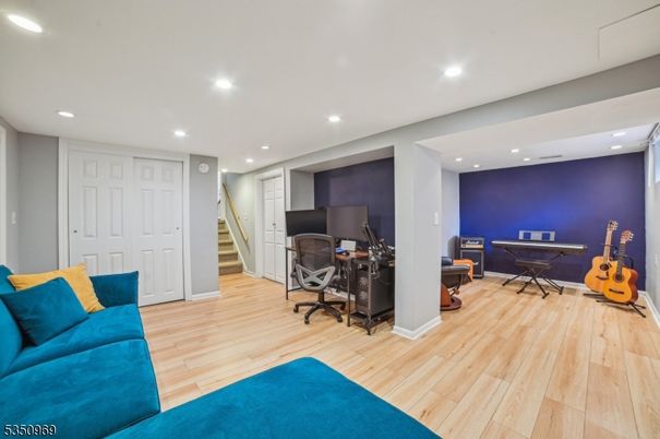 Home Office, Interior, Recessed Lighting, Wood Texture Flooring
