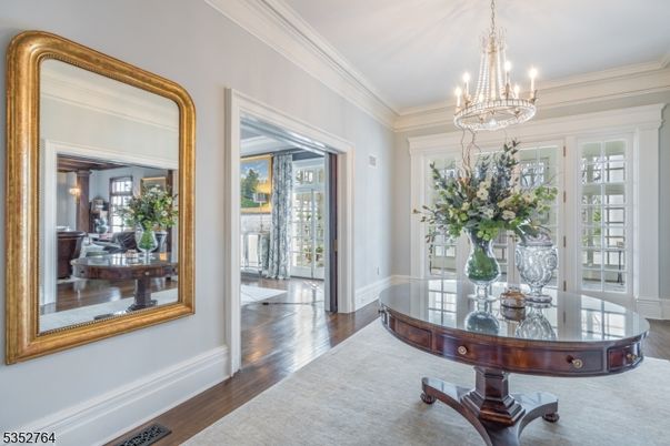 Chandelier, Interior, Wood Texture Flooring
