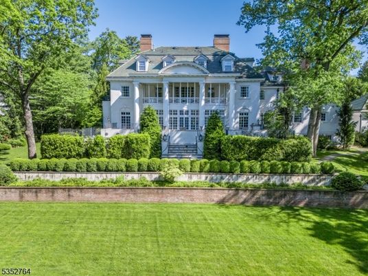 Backyard, Exterior, Facade, Georgian