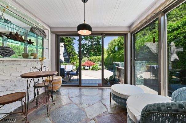Interior, Pendant Lights, Sun Room