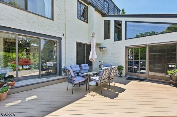Exterior, Wood Texture Flooring