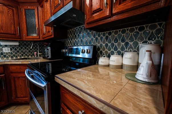 Interior, Kitchen, Tile Countertops