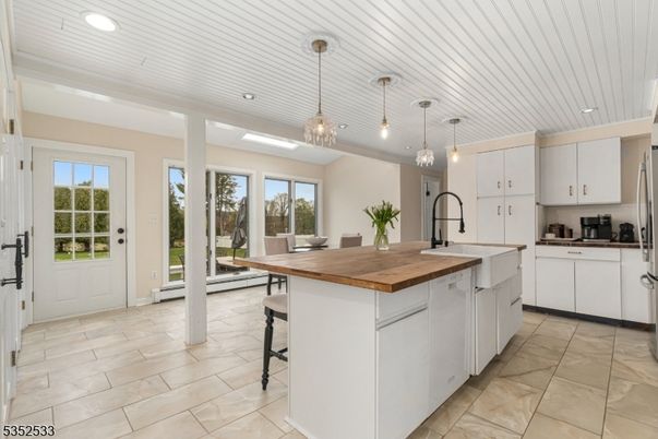 Interior, Kitchen, Pendant Lights, Recessed Lighting