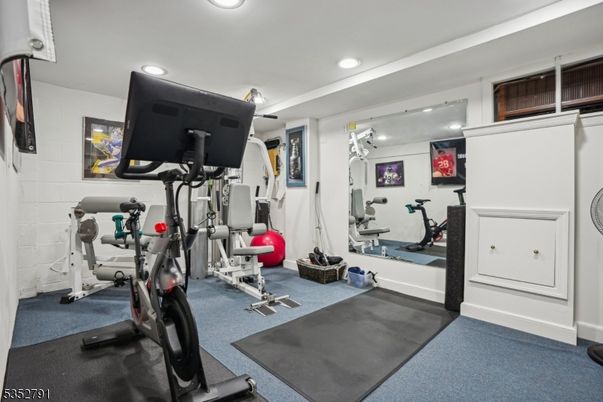Fitness Equipment, Interior, Recessed Lighting
