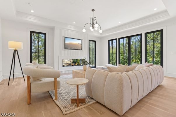 Fireplace, Interior, Living room, Pendant Lights, Recessed Lighting, Wood Texture Flooring
