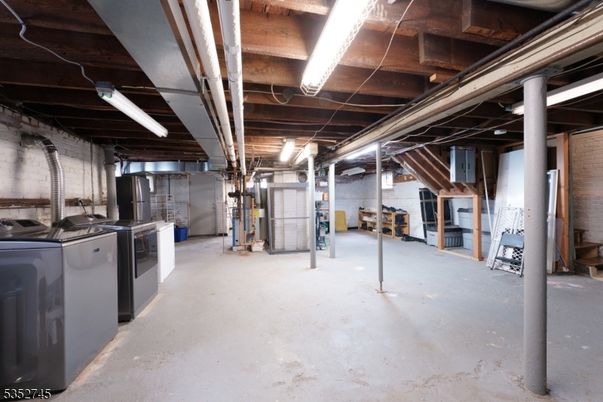 Interior, Stone Walls, Washer, Wooden Beams
