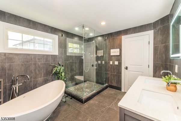 Bathroom, Dual Sink Vanities, Free Standing Baths, Glass Shower, Interior, Recessed Lighting