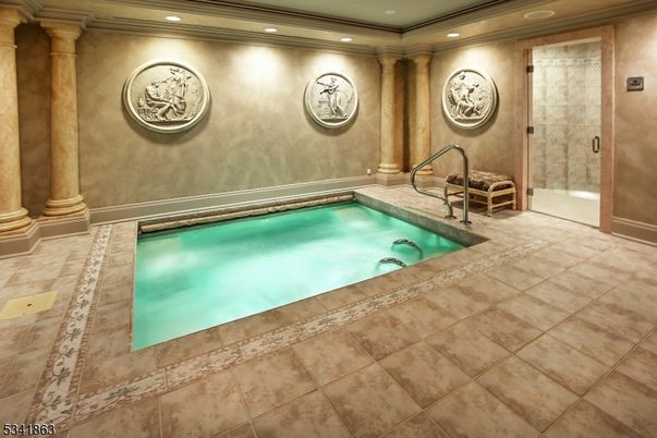 Interior, Pool, Recessed Lighting
