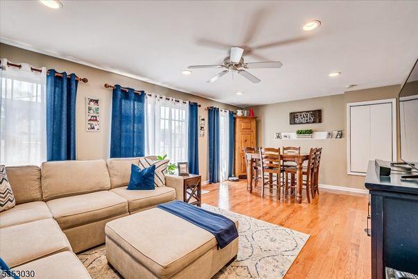 Dining room, Interior, Living room, Recessed Lighting, Wood Texture Flooring