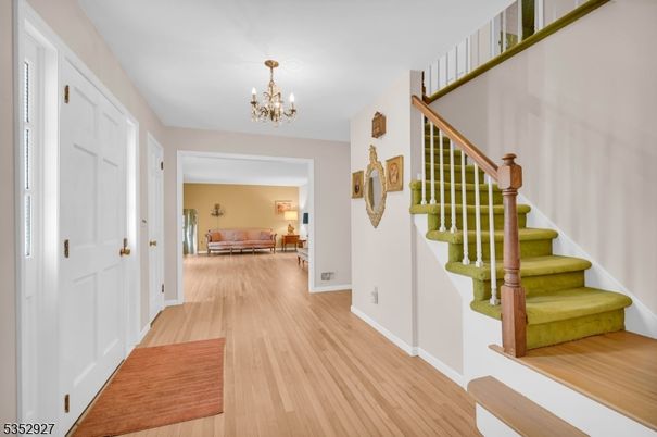 Chandelier, Interior, Wood Texture Flooring