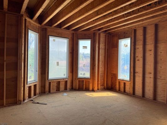 Empty room, Interior, Wooden Beams, Wooden Ceilings, Wooden Walls