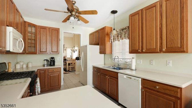 Interior, Kitchen, Pendant Lights