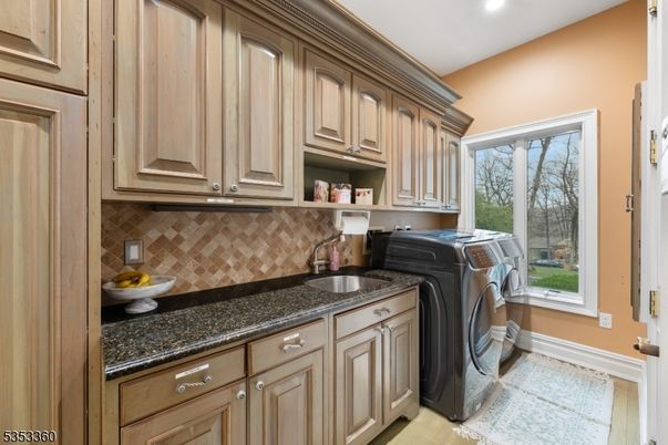 Interior, Recessed Lighting, Washer