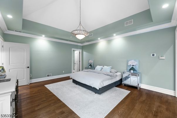 Bedroom, Interior, Pendant Lights, Recessed Lighting, Wood Texture Flooring