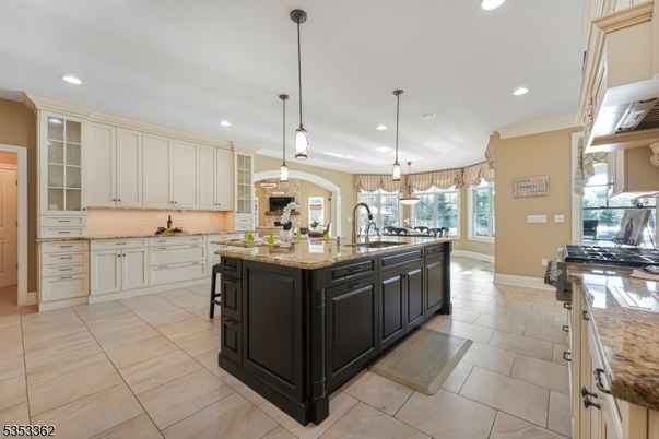 Interior, Kitchen, Pendant Lights, Recessed Lighting