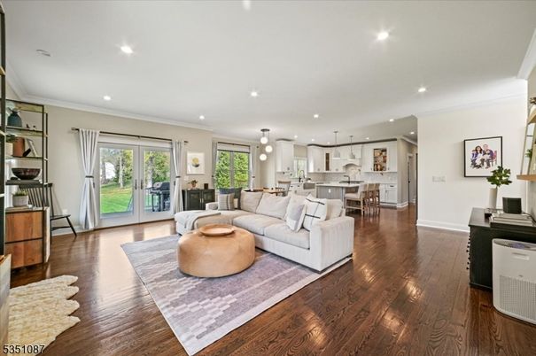 Dining room, Interior, Kitchen, Living room, Pendant Lights, Recessed Lighting, Stainless Steel Appliances, Wood Texture Flooring