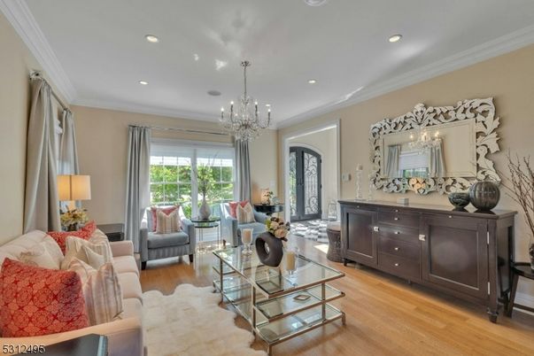 Chandelier, Interior, Living room, Recessed Lighting, Wood Texture Flooring