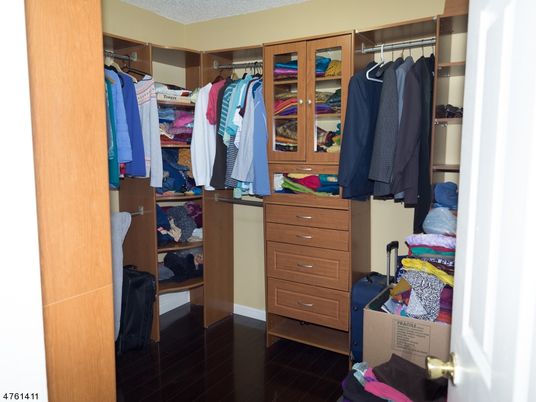 Interior, Walk-in Closets