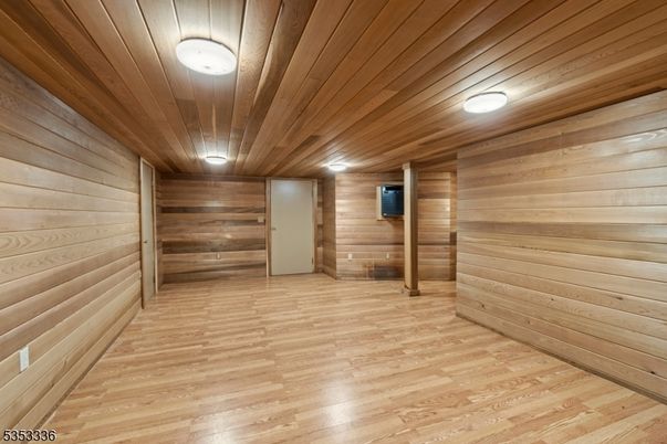 Empty room, Interior, Wooden Ceilings, Wood Texture Flooring, Wooden Walls