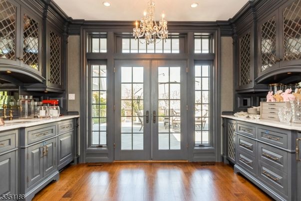Chandelier, Interior, Recessed Lighting, Wood Texture Flooring