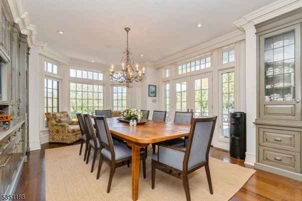 Chandelier, Dining room, Interior, Recessed Lighting, Wood Texture Flooring