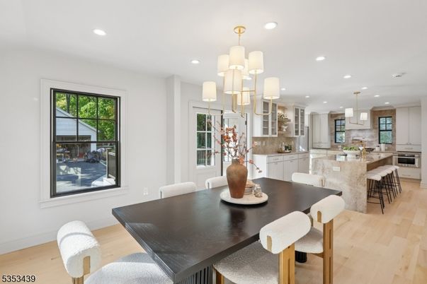 Dining room, Interior, Kitchen, Pendant Lights, Recessed Lighting, Wood Texture Flooring
