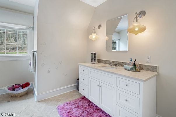 Bathroom, Interior, Pendant Lights