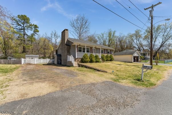 Backyard, Detached Garage, Exterior