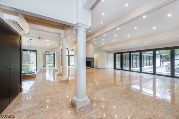 Interior, Recessed Lighting