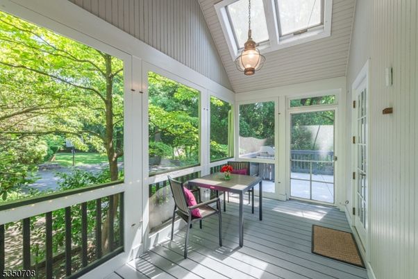 Interior, Pendant Lights, Sun Room, Wood Texture Flooring