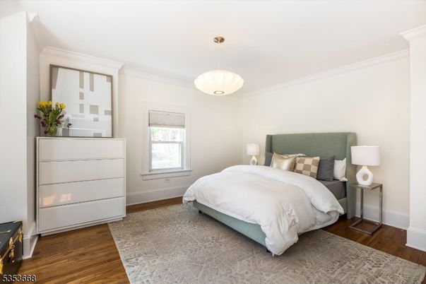 Bedroom, Interior, Pendant Lights, Wood Texture Flooring