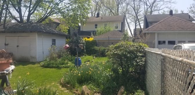 Backyard, Detached Garage, Exterior