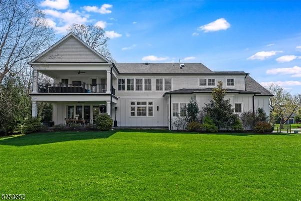 Backyard, Exterior, Facade, Farmhouse