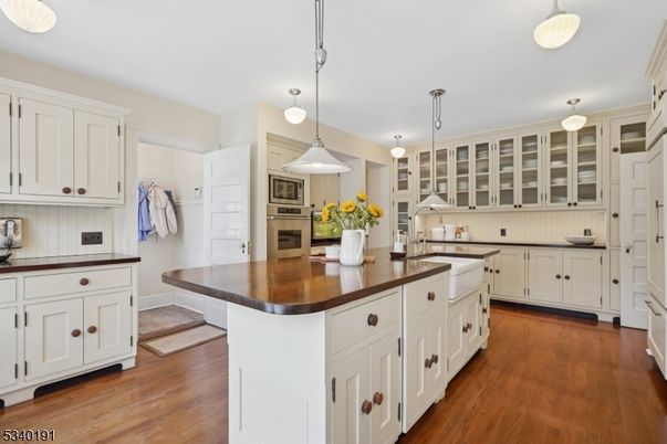 Interior, Kitchen, Pendant Lights, Stainless Steel Appliances, Wood Texture Flooring