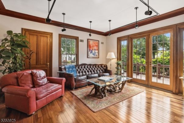 Interior, Living room, Pendant Lights, Wood Texture Flooring