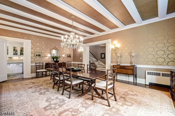 Chandelier, Dining room, Interior