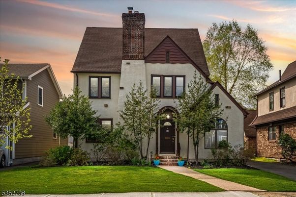 Exterior, Facade, Tudor Revival