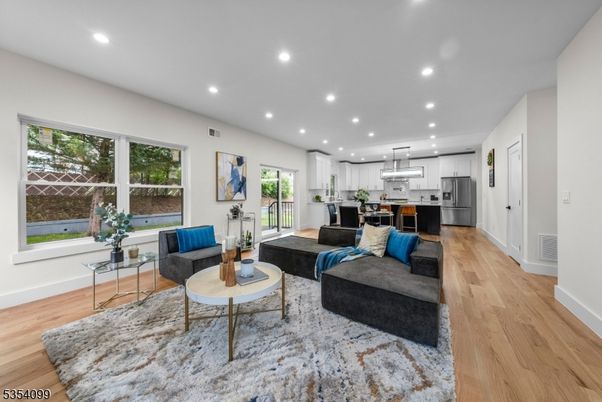 Interior, Kitchen, Living room, Pendant Lights, Recessed Lighting, Stainless Steel Appliances, Wood Texture Flooring